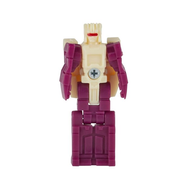 Earthrise WFC E25 Titan Class Scorponok.New Stock Images  (6 of 8)